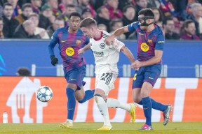 完美体育-法兰克福主场告捷，力克对手取得胜利的简单介绍