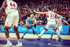 完美体育官网-实力派篮球比赛精彩纷呈，球员技术精湛的简单介绍