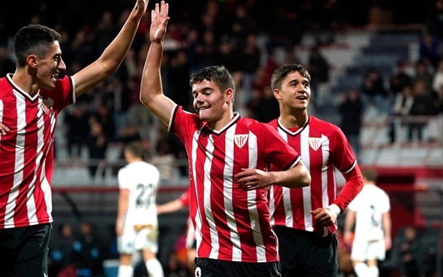 完美体育-格拉纳达vs巴萨在线直播  第2张