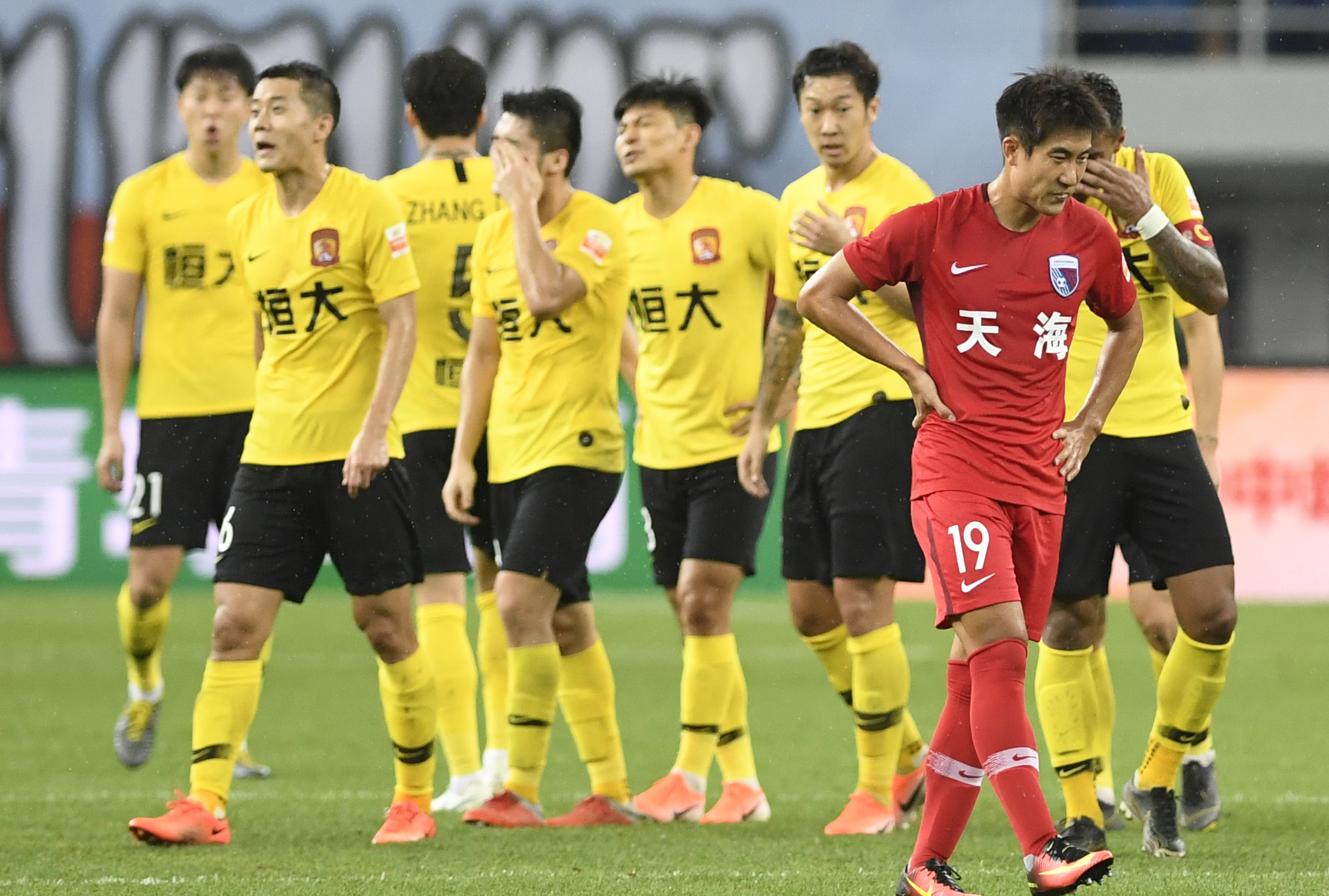 完美体育品牌-广州恒大实力强劲，球员们备战状态良好的简单介绍  第1张