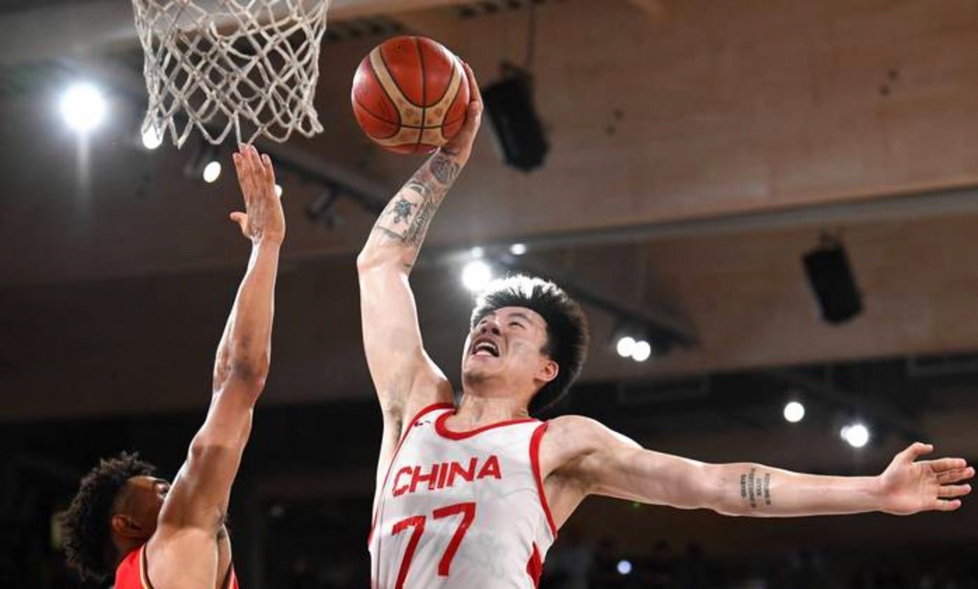 完美体育直播机构-世界杯预选赛进行中，中国男篮表现抢眼  第1张