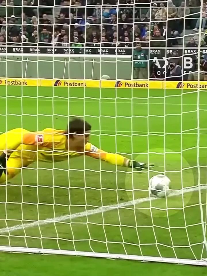 完美体育运营中心-曼联守门员表现不佳失球屡现问题的原因 第2张 完美体育运营中心-曼联守门员表现不佳失球屡现问题的原因 第2张