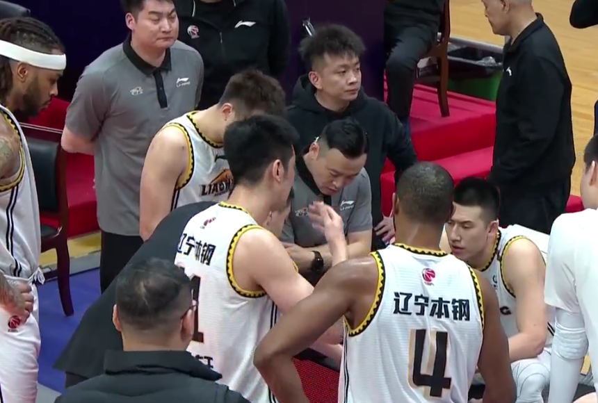 完美体育直播机构-爱尔兰队奋勇争先，冲顶晋级榜首目标的简单介绍  第2张