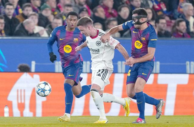 完美体育-法兰克福主场告捷，力克对手取得胜利的简单介绍  第1张